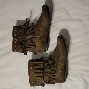 Comfortview Fringed Booties